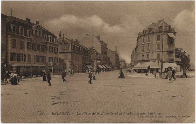 Belfort, la place de la bascule et le faubourg des Ancêtres.