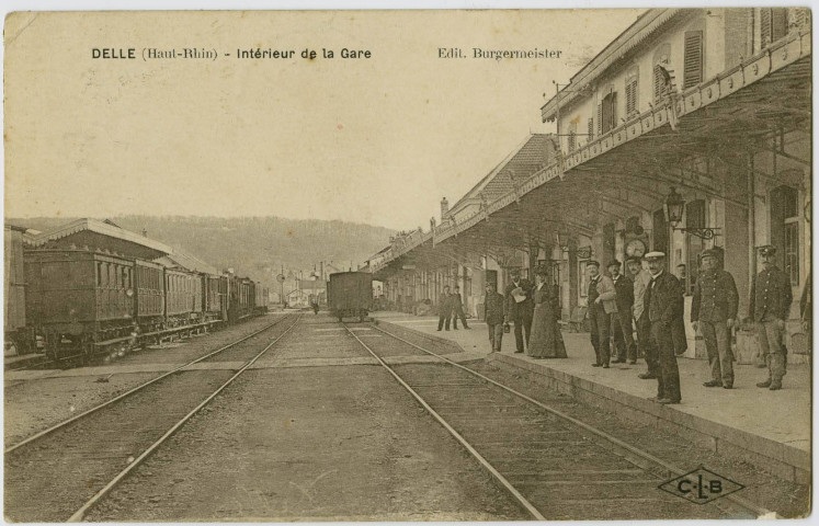 Delle (Haut-Rhin), intérieur de la gare.