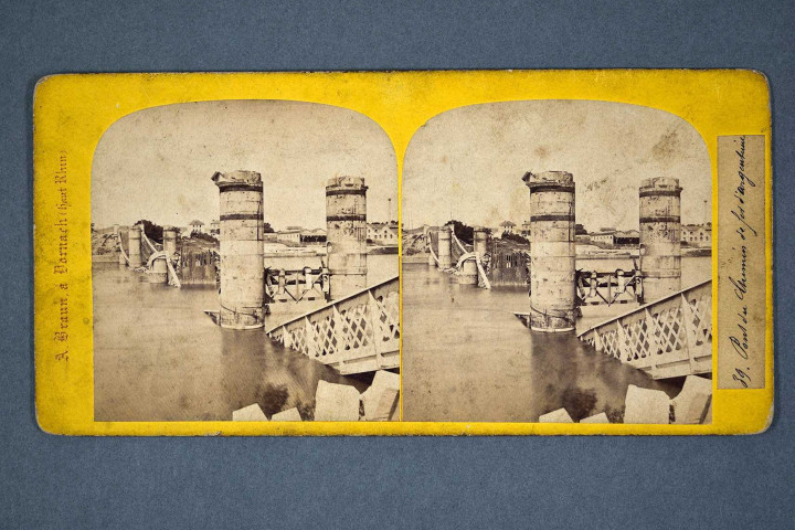 Argenteuil (Val-d'Oise), pont ferroviaire, ruines.