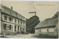 Perouse (Ht-Rhin), l’école et mairie.