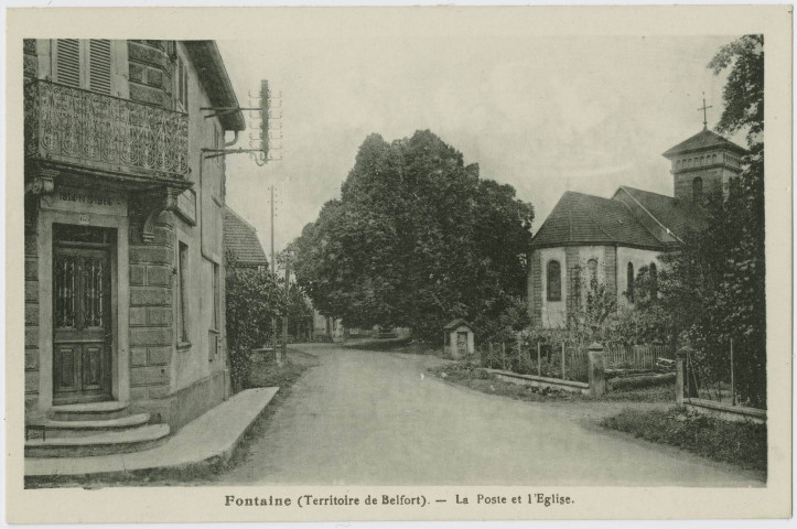 Fontaine (Territoire de Belfort), la poste et l’église.