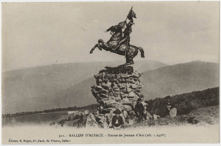 Ballon d’Alsace, statue de Jeanne d'Arc (Alt. 1242m).
