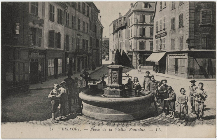 Belfort, place de la vieille fontaine.