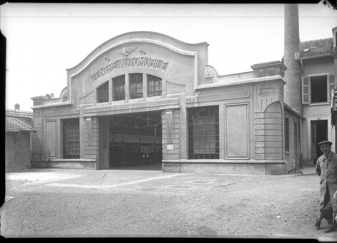 Belfort, 37 avenue Jean Jaurès. Garage Journot - Centre Automobile, Alpha Roméo : négatif souple 12,6x17,6 cm.