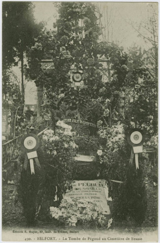 Belfort, la tombe de Pégoud au cimetière de Brasse.