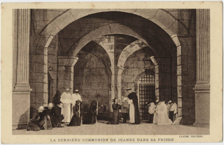 la dernière communion de Jeanne dans sa prison, le mystère de Jeanne d'Arc au théâtre de la Passion à Belfort.