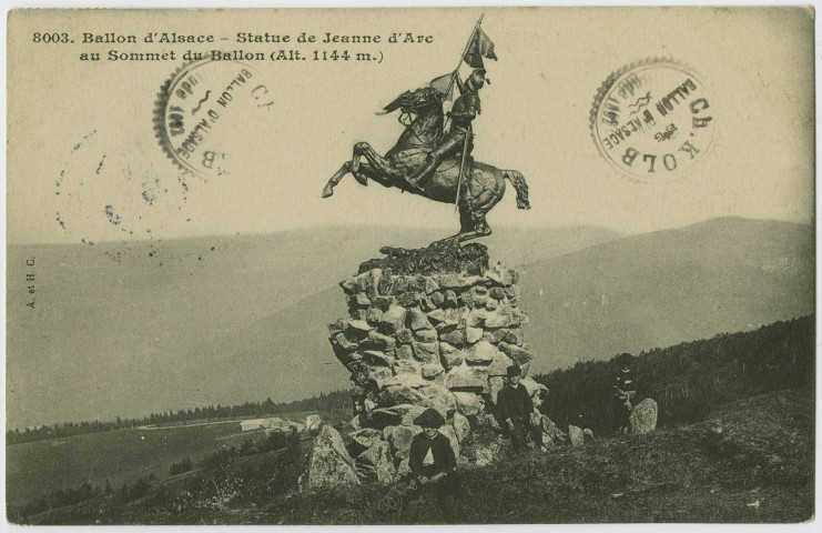 Ballon d'Alsace, statue de Jeanne d’Arc au sommet du Ballon (alt. 1144 m.).