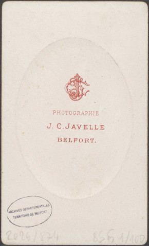 Officier du 42e régiment d'infanterie de ligne, épaulette à franges souples et contre épaulette-gauche.