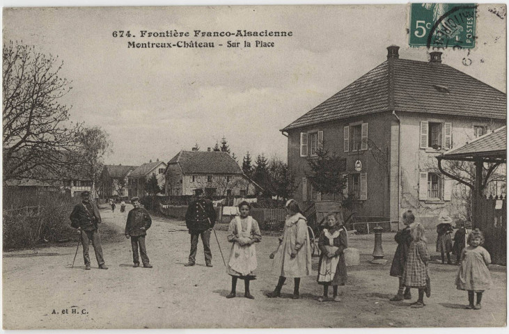 Frontière franco-Alsacienne, Montreux-Château, sur la place.