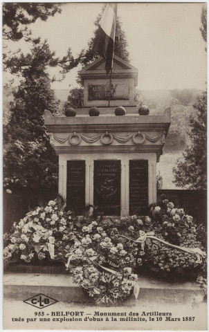 Belfort, monument des artilleurs tués par une explosion d'obus à la mélinite le 10 mars 1887.