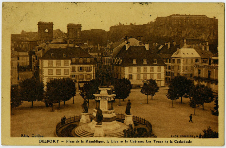 Belfort, place de la République, le Lion et le château, les tours de la cathédrale.