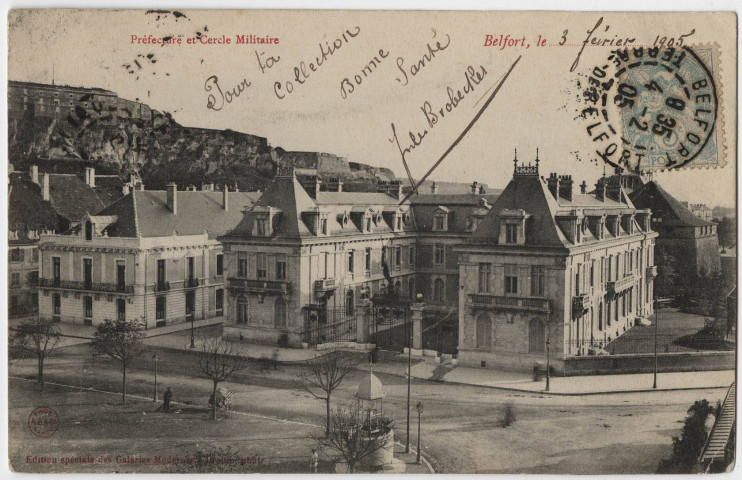 Belfort, place de la République, la Préfecture et le cercle militaire