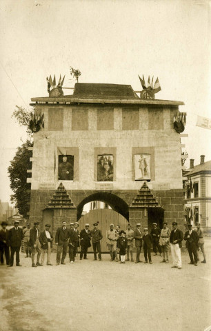 [Belfort, grandes fêtes patriotiques des 15, 16, 17 août 1919]. reconstitution de la porte de France.