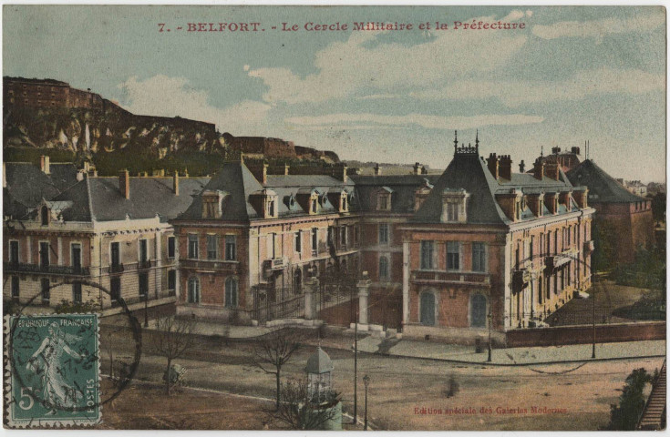 Belfort, le Cercle militaire et la préfecture.
