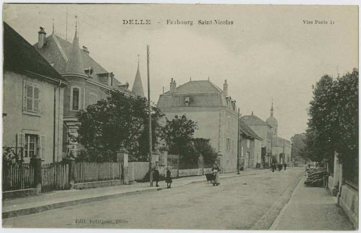 Delle, faubourg Saint-Nicolas.