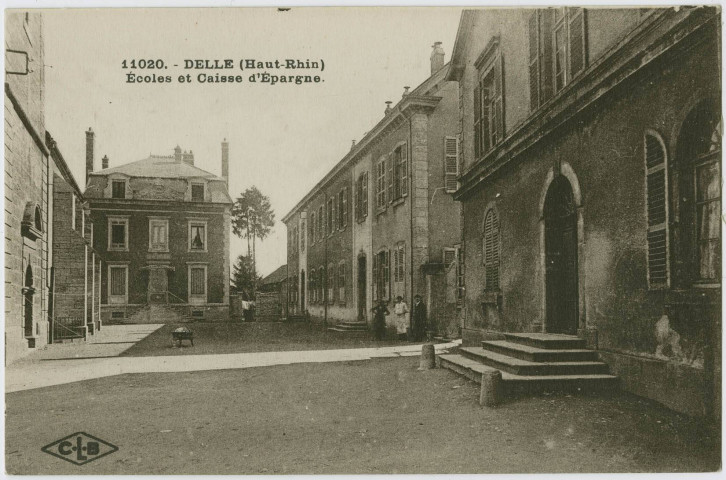 Delle (Haut-Rhin), écoles et Caisse d’Epargne.