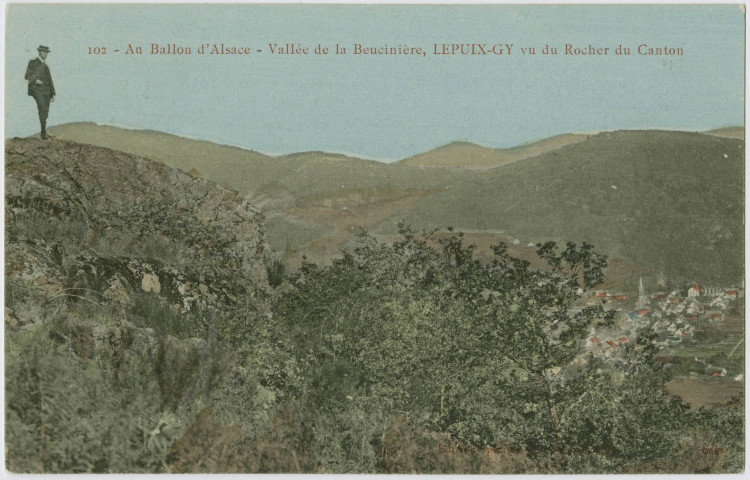Au Ballon d'Alsace, vallée de la Beucinière, Lepuix-Gy vu du Rocher du Canton.