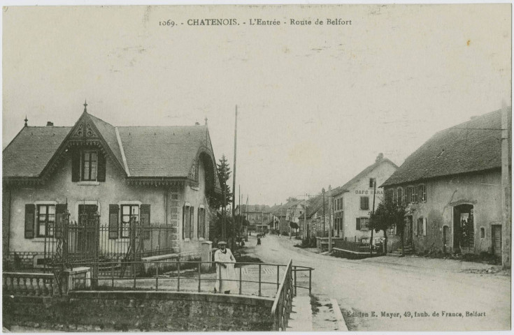 Châtenois, l'entrée, route de Belfort.