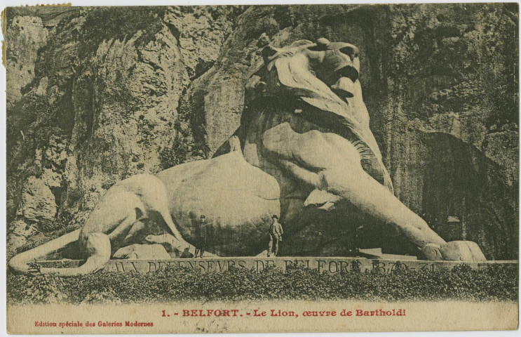 Belfort, le Lion, œuvre de Bartholdi.