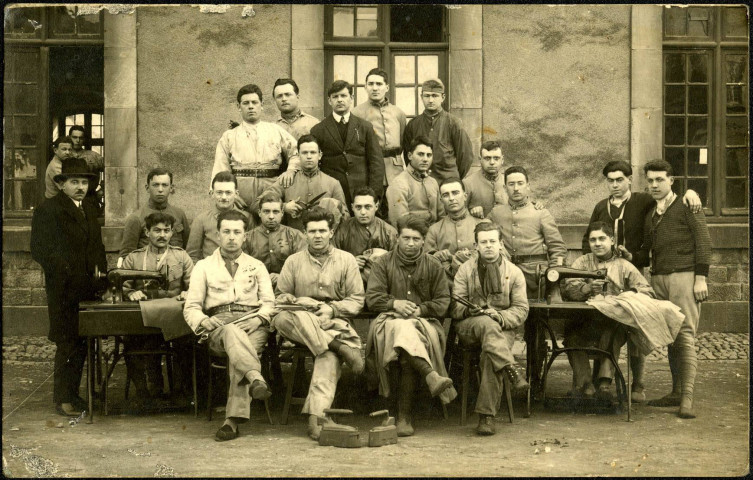 Belfort, les tailleurs du 35e Régiment d'Infanterie.