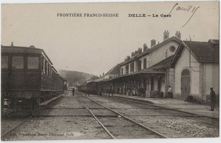 Frontière franco-suisse, Delle, la gare.