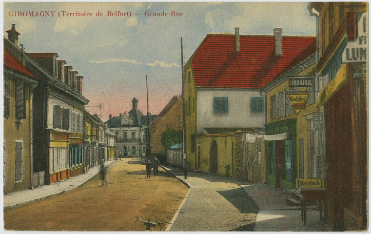 Giromagny (Territoire de Belfort), Grande-Rue.