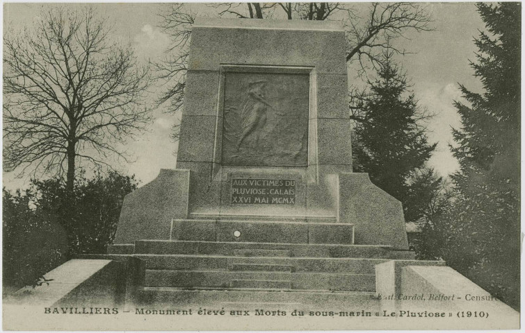 Bavilliers, monument élevé aux morts du sous-marin "Le Pluviose" (1910).