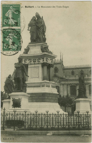 Belfort, le monument des Trois-Sièges.