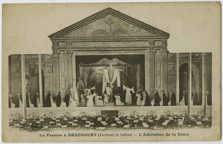 La passion à Beaucourt (Territoire de Belfort, l'adoration de la Croix.
