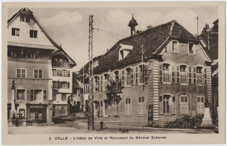 Delle, l'Hôtel de Ville et monument du général Scherer.