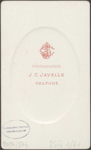 Officier du 42e régiment d'infanterie de ligne, épaulette à franges souples et contre épaulette gauche.