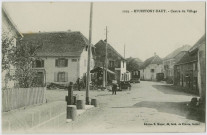 Etueffont-Haut, centre du village.