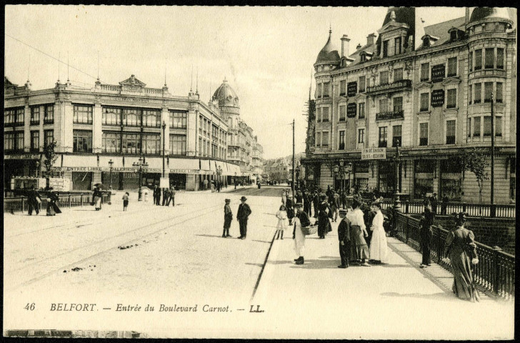Belfort, entrée du boulevard Carnot.