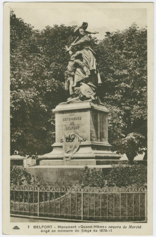 Belfort, monument Quand-Même œuvre de Mercié, érigé en mémoire du Siège de 1870-71.