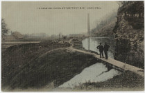 Le canal des usines d'Etueffont-Bas, chûte d'eau.