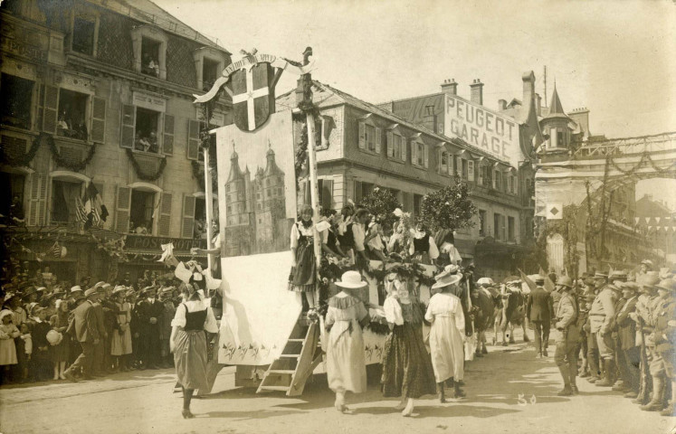 [Belfort, grandes fêtes patriotiques des 15, 16, 17 août 1919]. Char de la ville de Montbéliard.