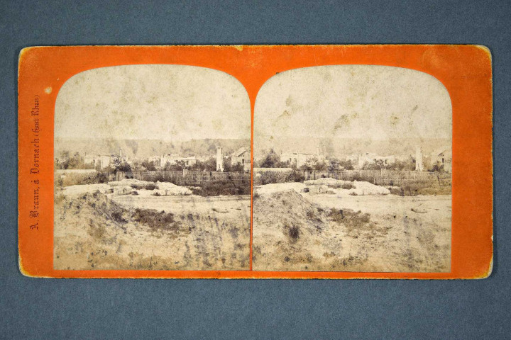 Saint-Cloud (Hauts-de-Seine), quartier de Montretout, ruines.