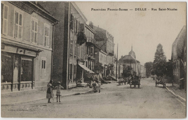 Frontière Franco-Suisse, Delle, rue Saint-Nicolas.