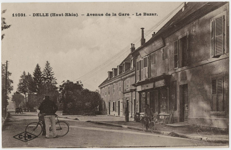 Delle (Haut-Rhin), avenue de la gare, le bazar.