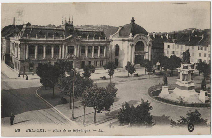 Belfort, place de la République.
